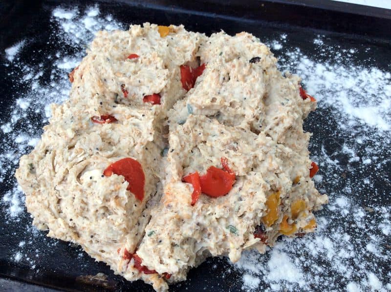 Roasted Pepper and Thyme Soda Bread - BakingQueen74